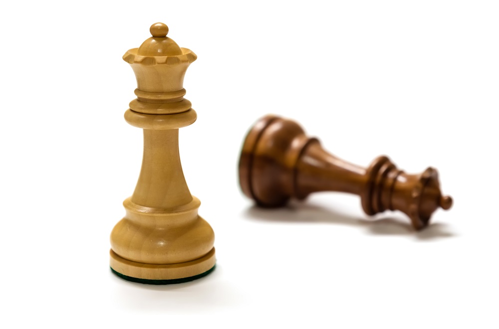 Two,Chess,Pieces,Isolated,On,White,Close,Up Communicating with a narcissist